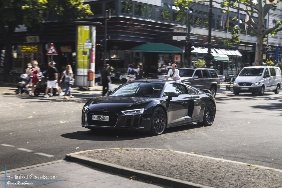 Audi R8 V10 Plus (2016) spotted in Berlin — BerlinRichStreets